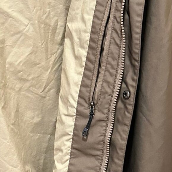 Vintage Men's‎ Patagonia Rain/Winter Jacket Size XL Tan Unique Wonderful Brand - Picture 10 of 11